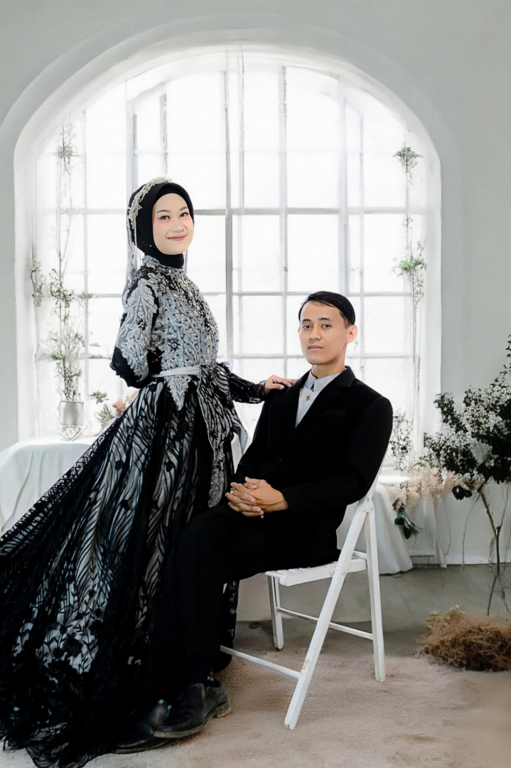 https://neng-bayu.webnikah.com/dirmember/00000028/afganstudio/photo-273054-321209-l-202504181116.jpg