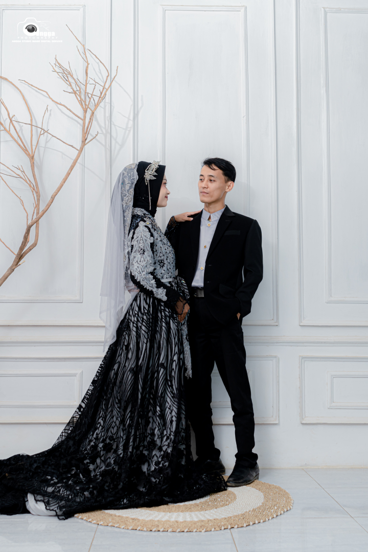 https://neng-bayu.webnikah.com/dirmember/00000028/afganstudio/photo-273054-321214-l-202504181119.jpg